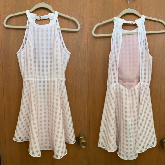 Lovers + Friends Terrace View White & Blush Mini - Picture 3 of 8